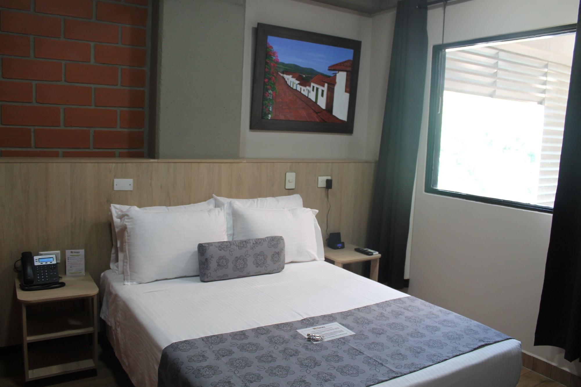 Hotel Provenza Garden Medellin Exterior photo