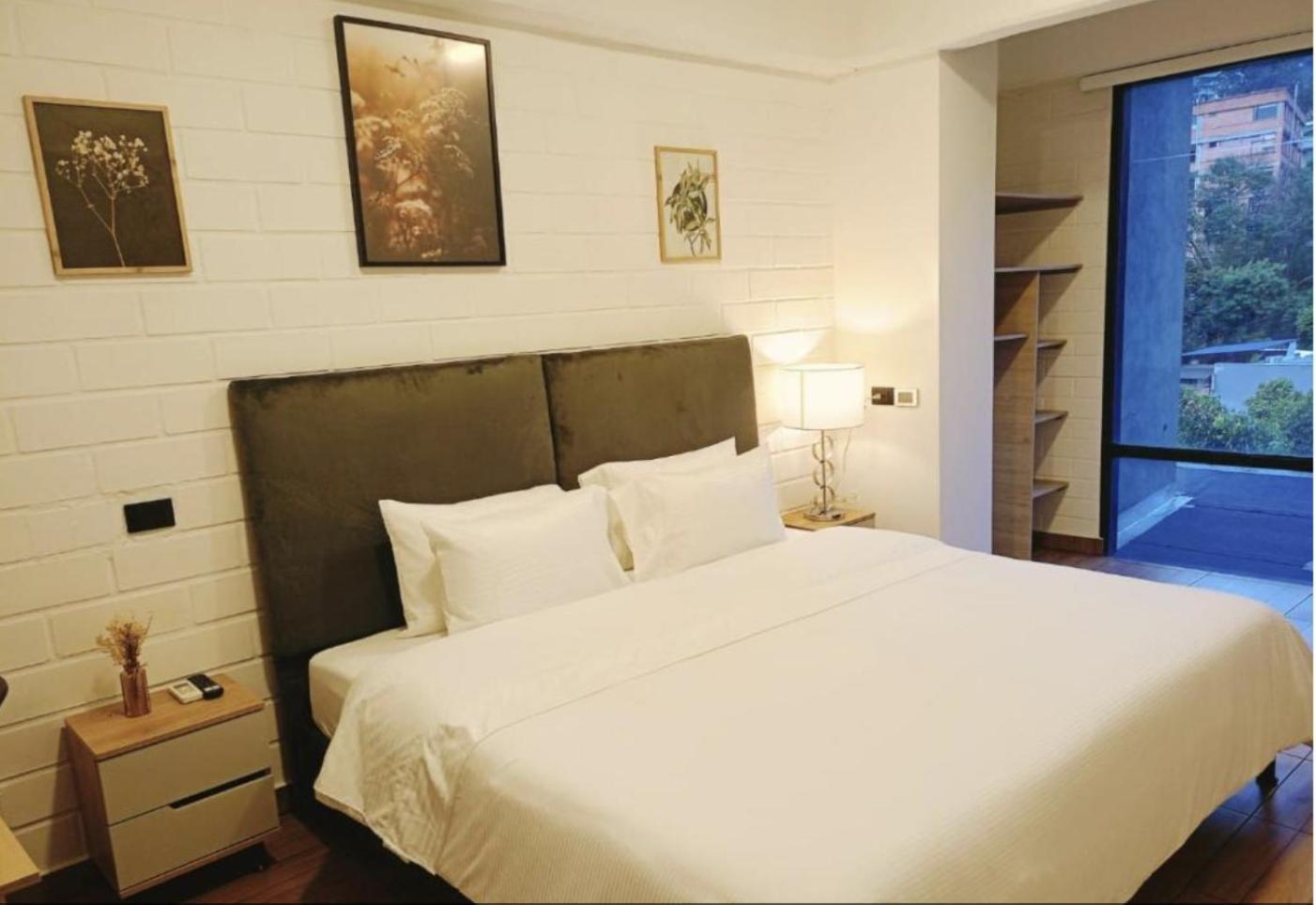 Hotel Provenza Garden Medellin Exterior photo
