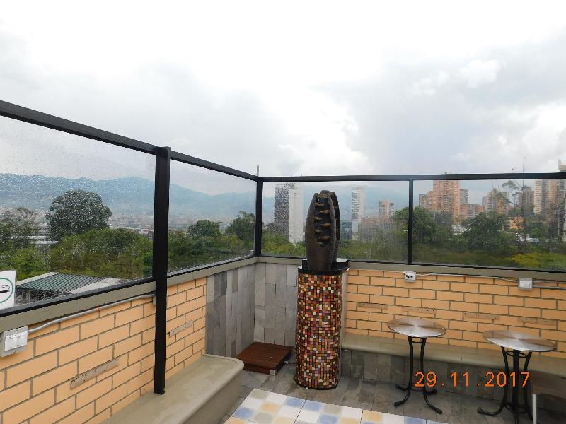 Hotel Provenza Garden Medellin Exterior photo